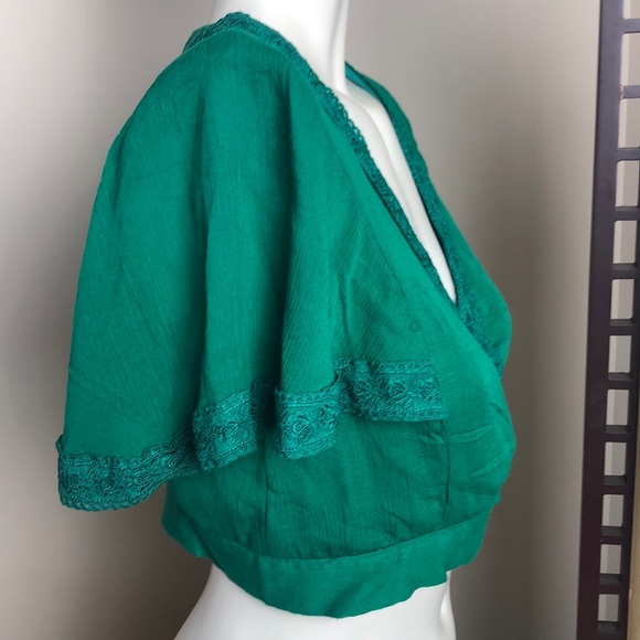 Miami Francesca’s Forest Green V-Neck Crop Top Lace Trim Size L - Picture 5 of 11